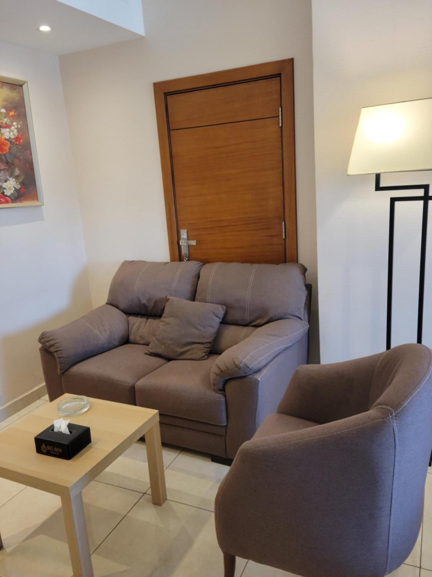Big Ben Hotel Suites Amman Esterno foto